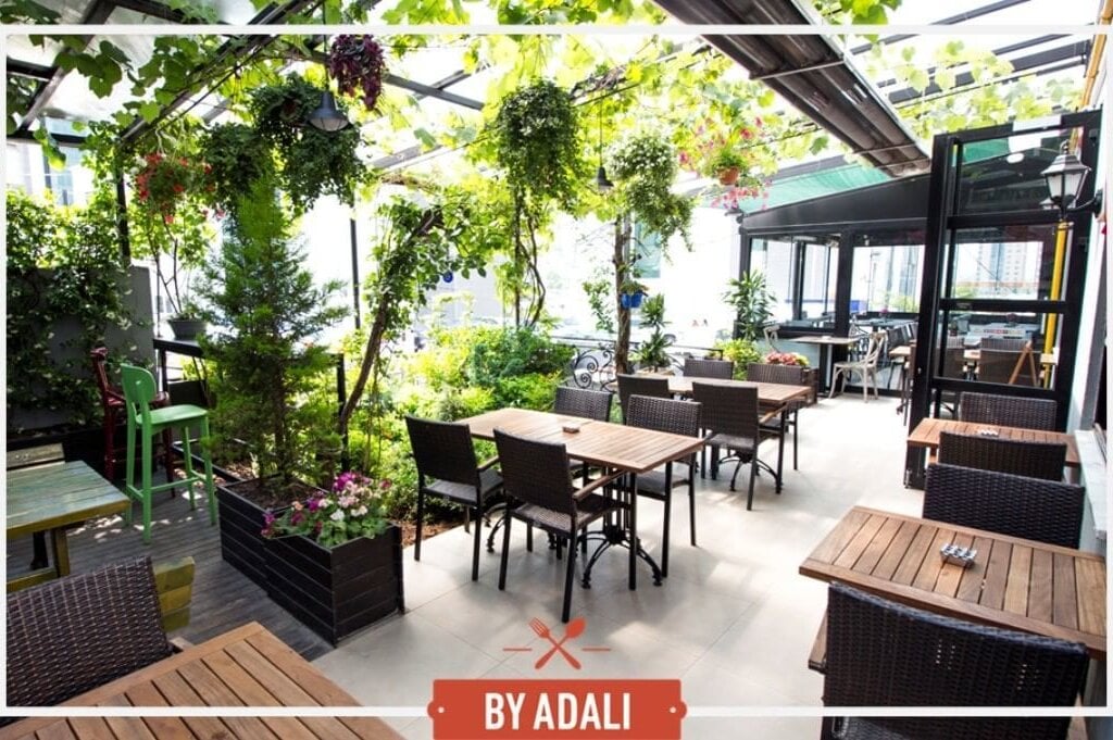 by adalı restaurant