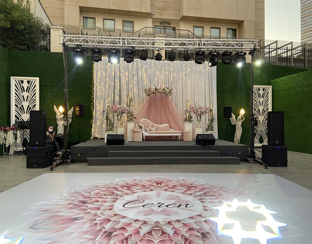 glory pool side wedding venue