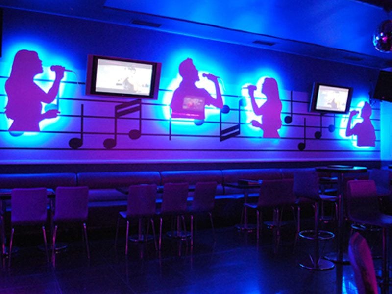 mido karaoke bar