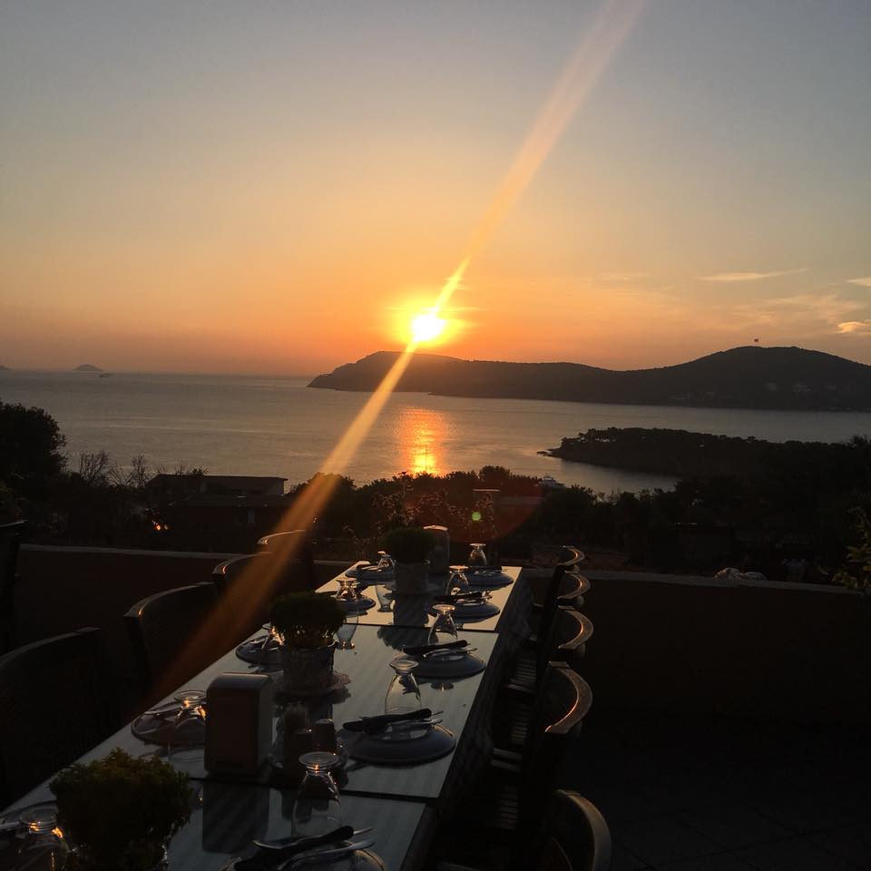 mavi restaurant otel