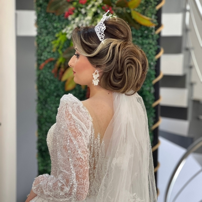 ombreli gelin saçı