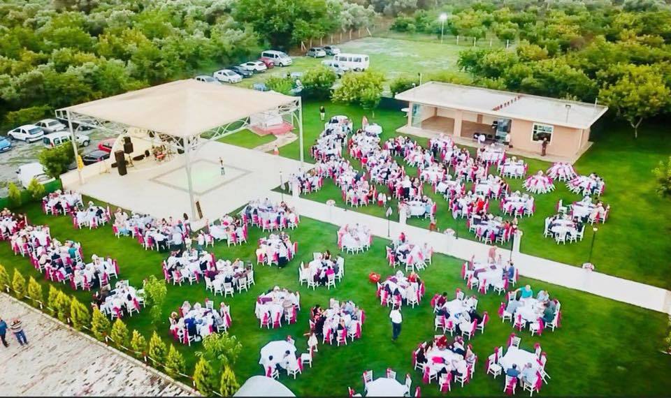 gümüş garden kır düğünü