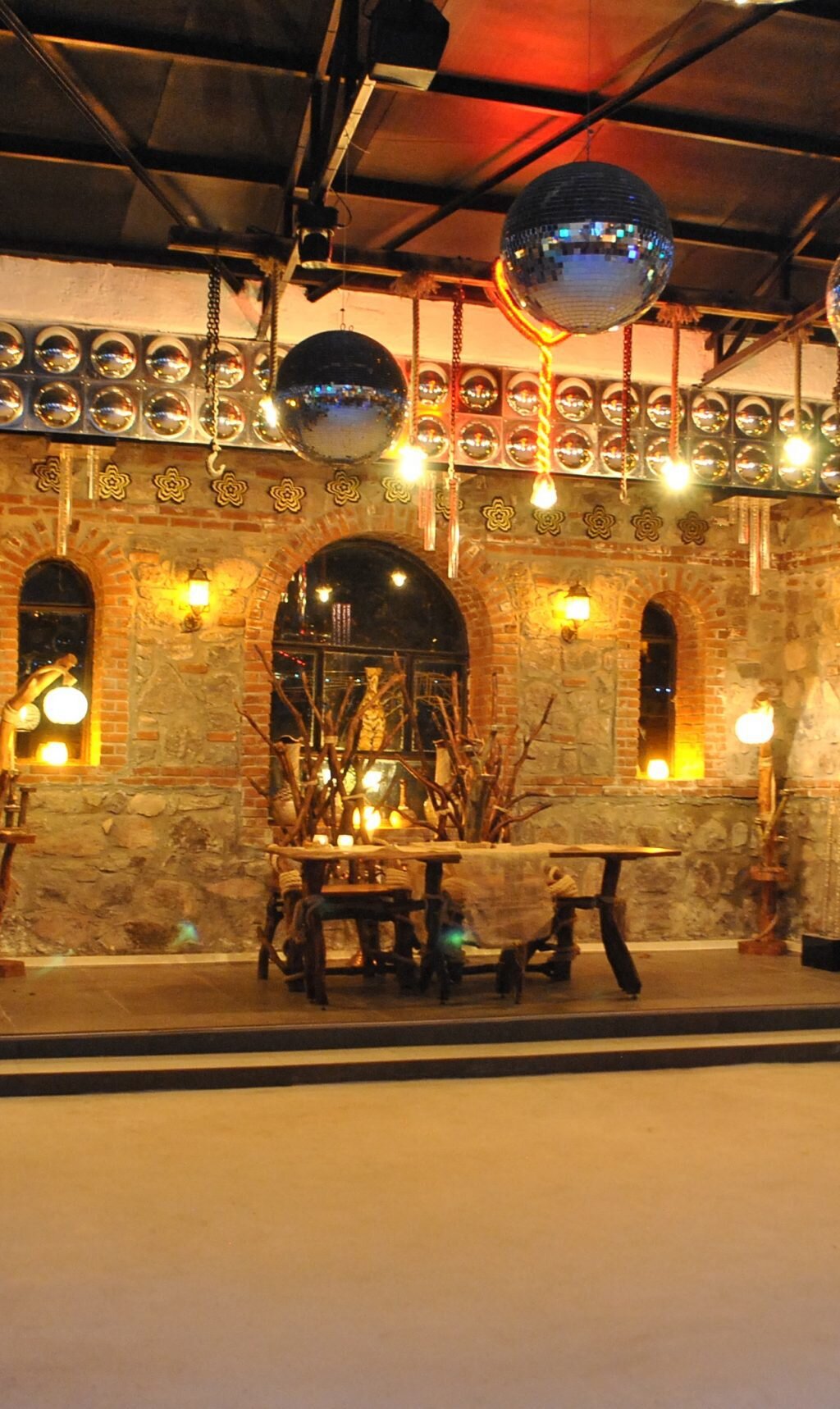 toy han bizim bahçe bayraklı