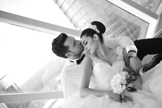 i̇natçı bir aşık ve bir yılın sonunda pes eden gelin adayı: pınar ve i̇smail