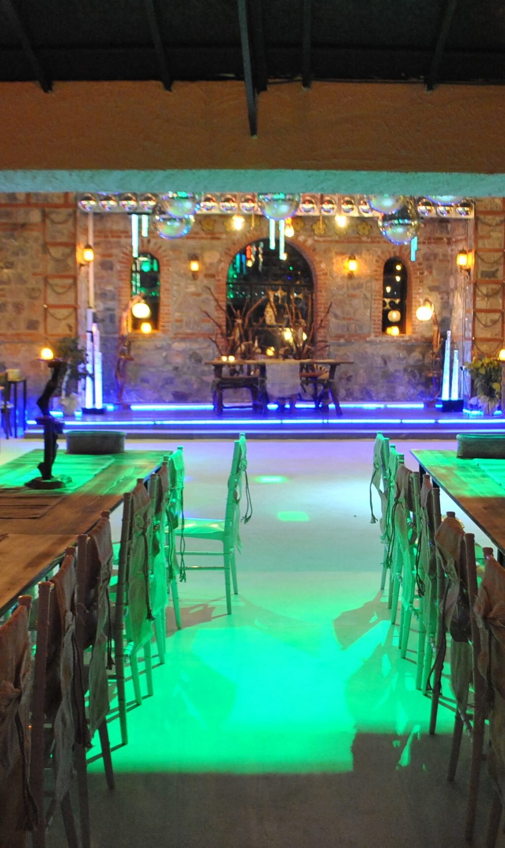 toy han bizim bahçe bayraklı