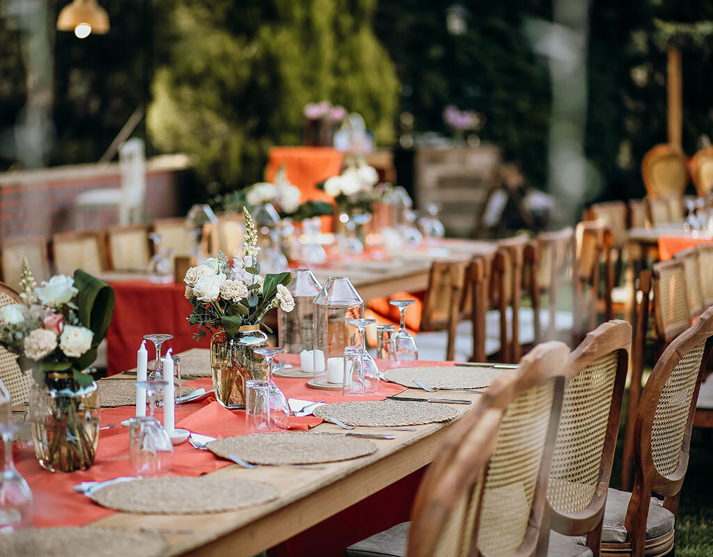 rustic-wedding-planner