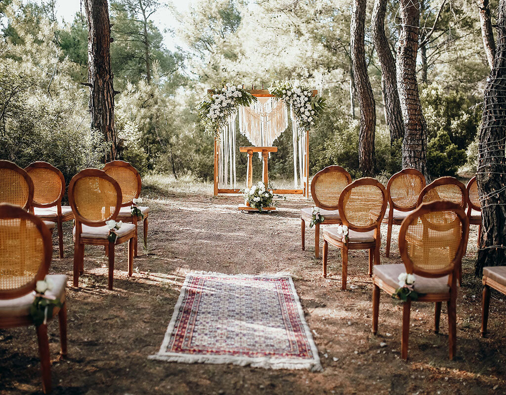 rustic-wedding-planner