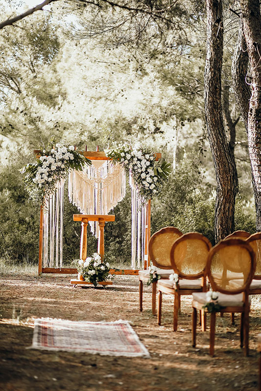 rustic-wedding-planner
