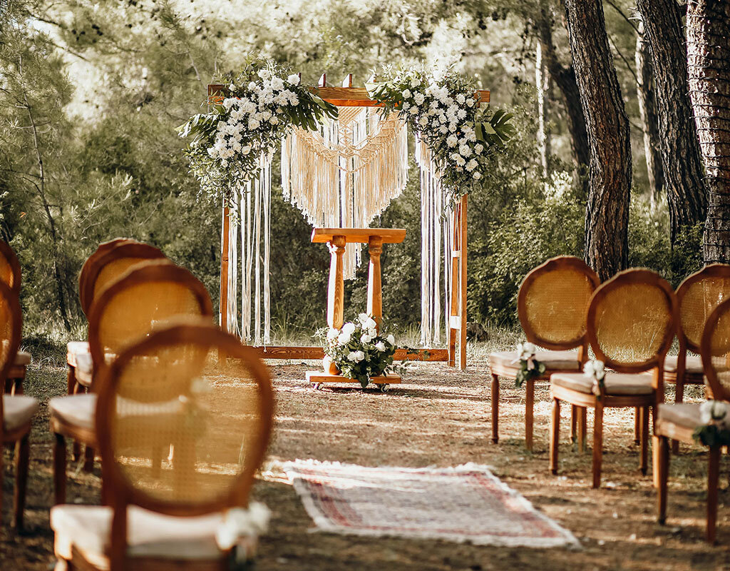 rustic-wedding-planner