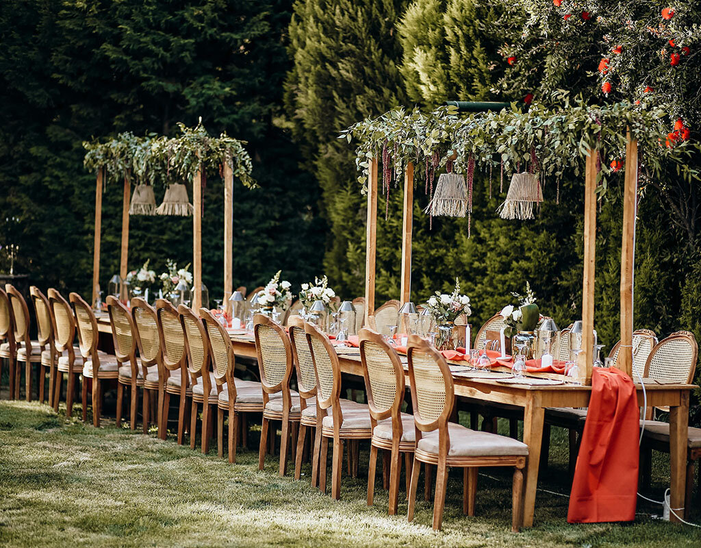 rustic-wedding-planner