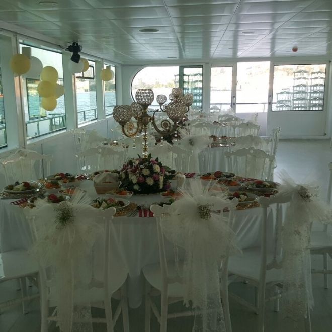 en trend düğün sandalyesi süsleme fikirleri