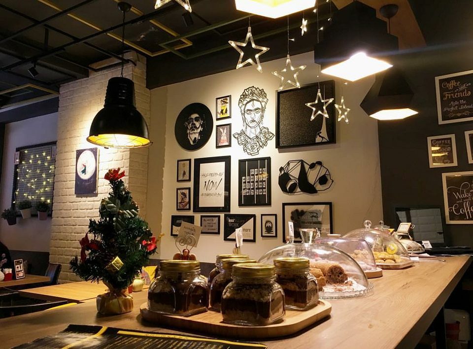 artist’s bar