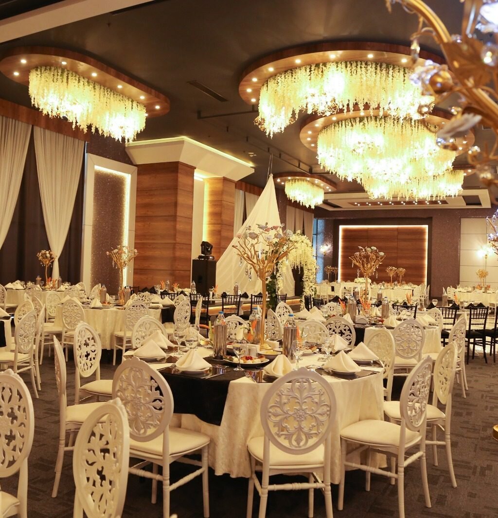 metromall balo & nikah frenze salonu