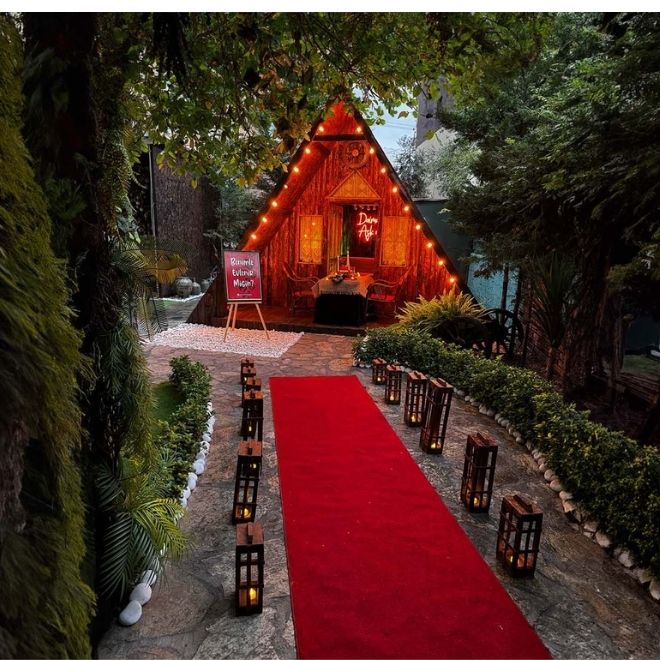 Sürpriz Bungalov Evlilik
Teklifi