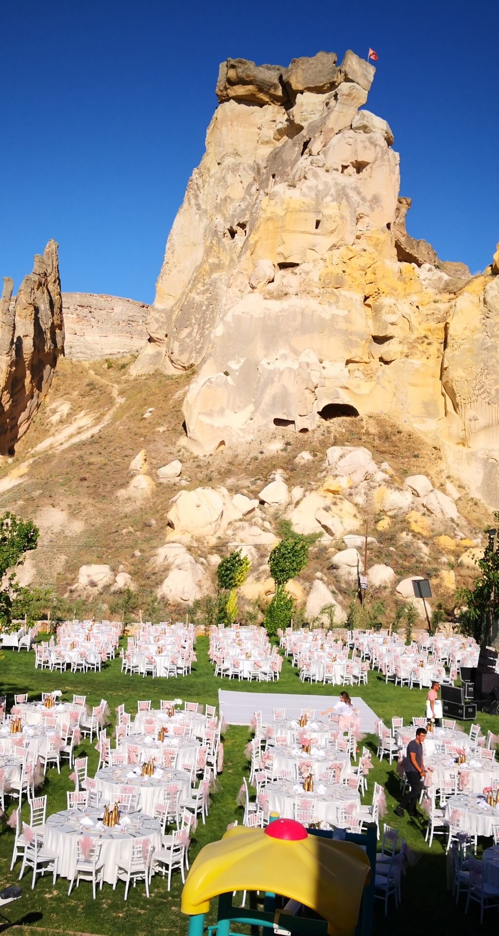 green cave garden hotel