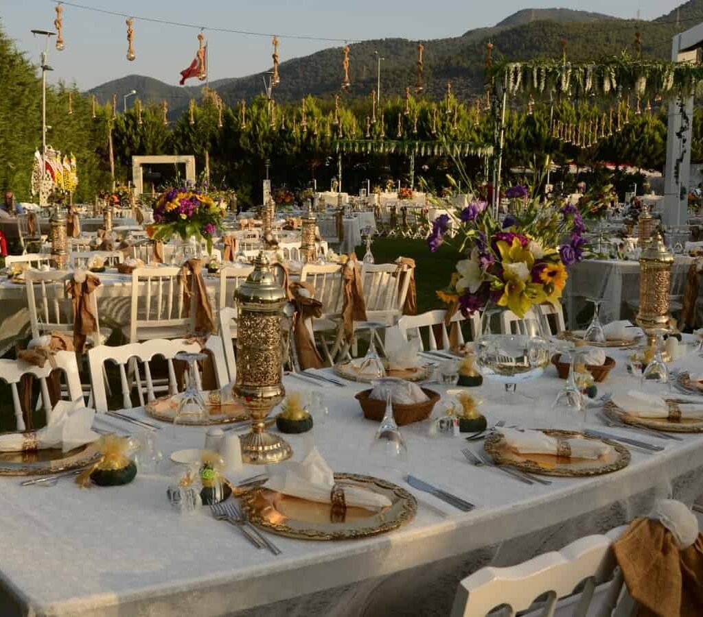 her zevke ve bütçeye uygun en i̇yi i̇nciraltı düğün salonları