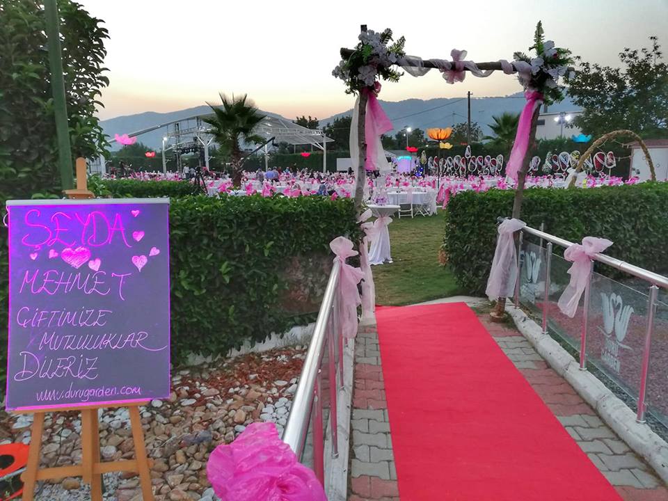 duru garden kır salonu