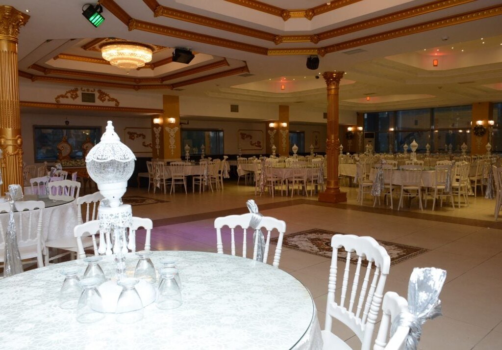 ömür boyu mutluluklar: en i̇yi 8 bayraklı düğün salonu