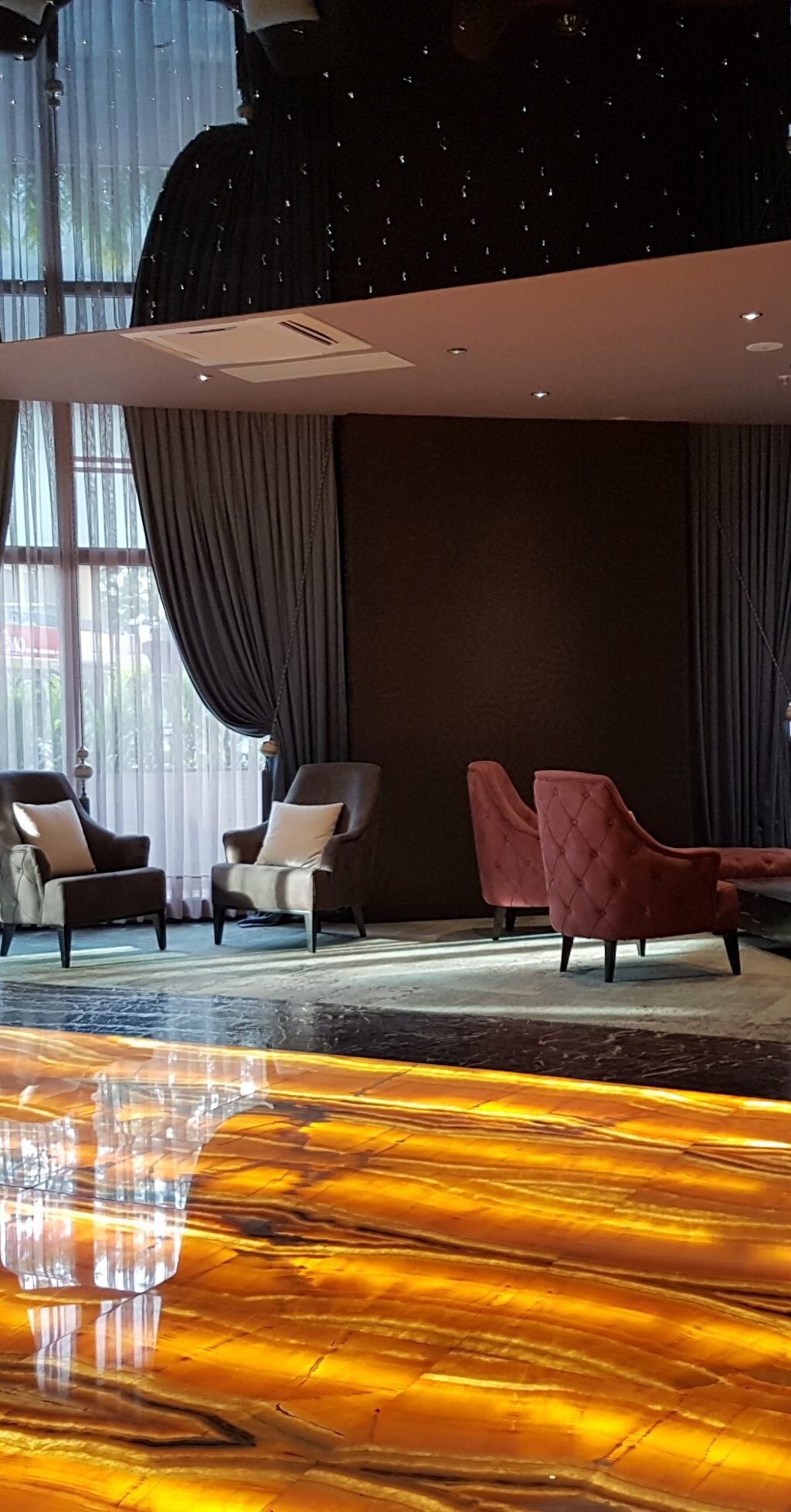 damatris palace hotel