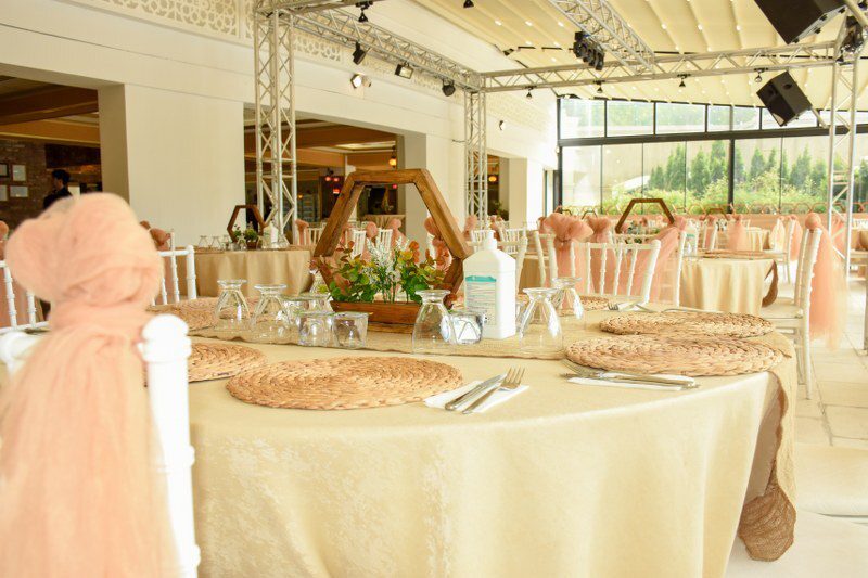 poolside bahçeşehir