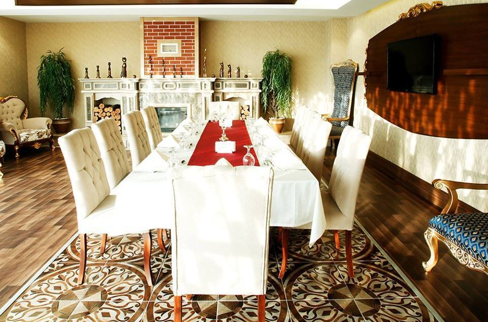 reis inn group hotels