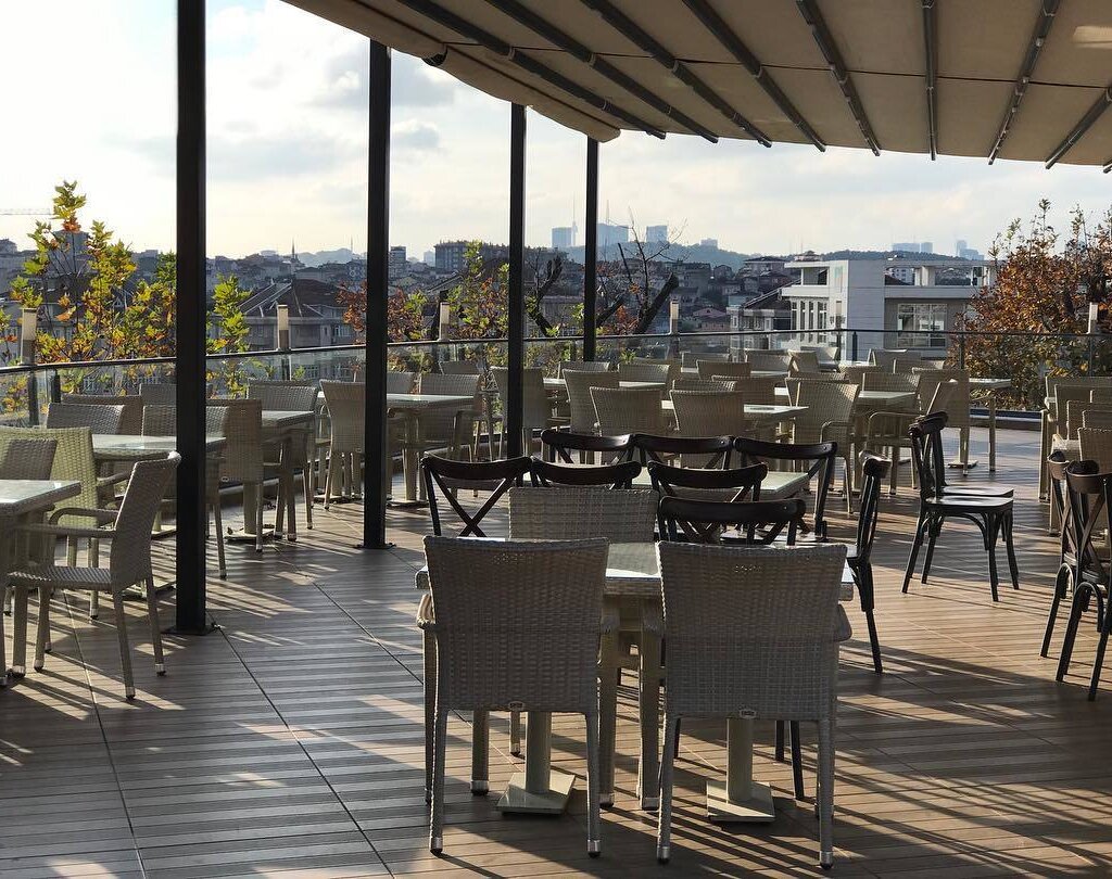 i̇spinoz restaurant & cafe