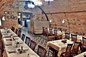 Tarihi Bankalar Lokantası