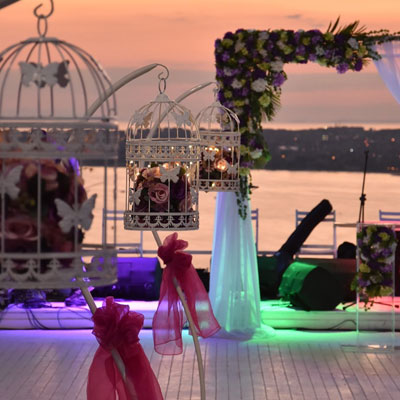 Göl ve Deniz Manzarası Eşliğinde Evlenin: World Point Panorama Garden