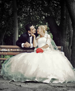 Muhabir ve Kameraman Evlenirse: Damla ve Mustafa