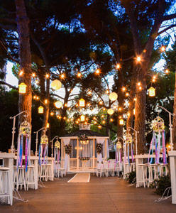 Şehrin Merkezinde Bir Kır Düğünü Mekanı: Dalyan Club