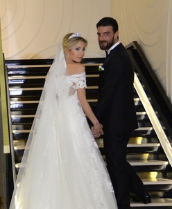 Otel Düğünü Yapmaya Nasıl Karar Verdiler: Müge ve Emircan!