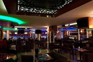 Meçhul Sahne Bistro