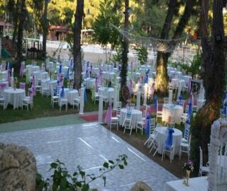 Bosna Kahvecisi Kır Düğünü