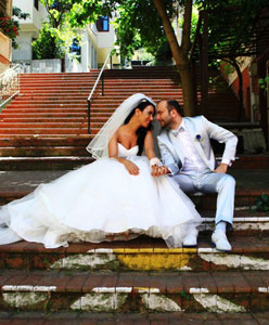 Şans Eseri Tanıştılar, Aşk Evliliği Yaptılar: Nilay & Osman