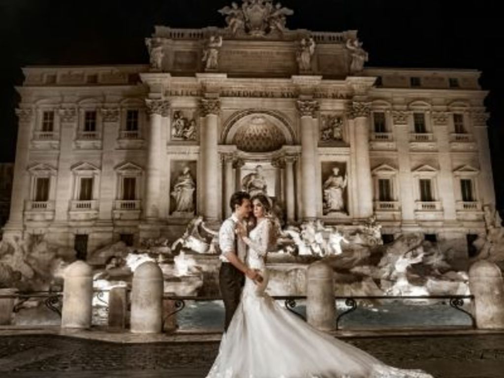 “Yurt Dışından Dönmemi Tam Bir Yıl Bekledi”: Binnur ve Ali