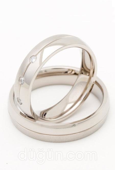 Taşlı Beyaz Altın Alyans Modeli