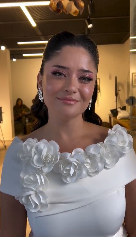 Sezer Kurt Backstage Makeup Studio