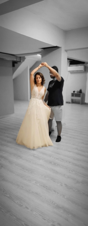 Harun - Arzu Dans Stüdyosu