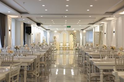 Moon Event Davet