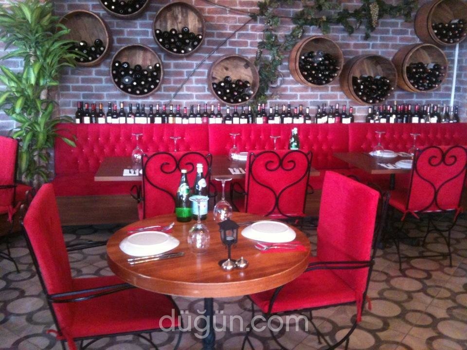 Monthelie Restaurant & Wine House