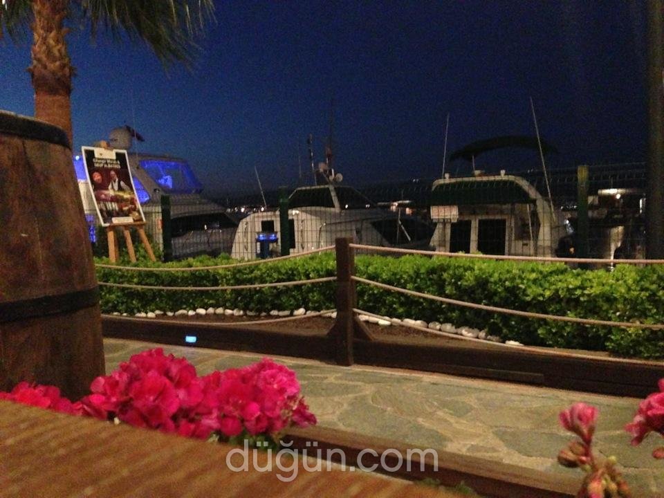 Monthelie Restaurant & Wine House