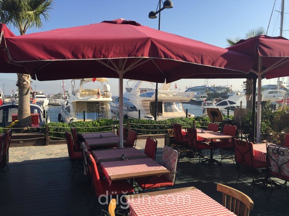 Monthelie Restaurant & Wine House