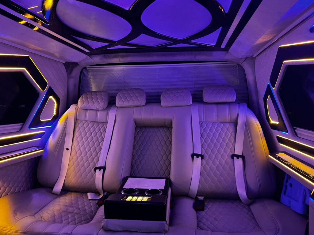 Gloria Ayz Luxury Vıp Car Travel