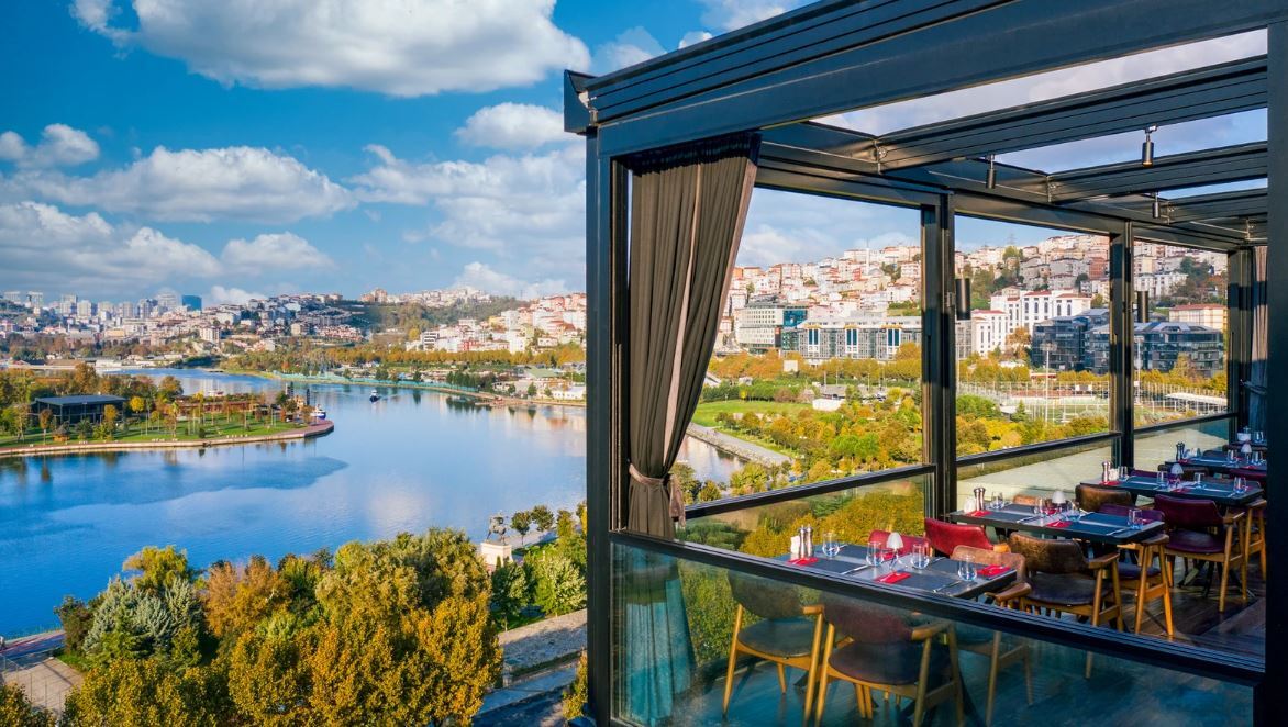 Ramada by Wyndham Istanbul Golden Horn