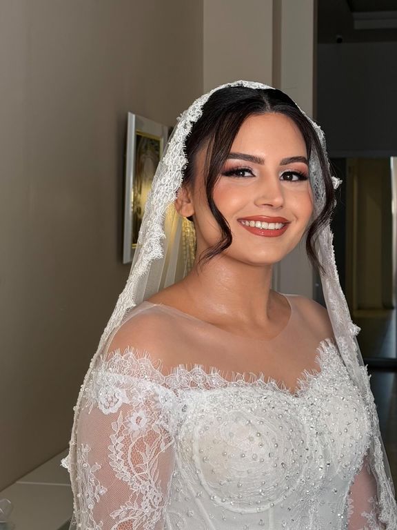 Şenay Gürbüz Hair & Makeup