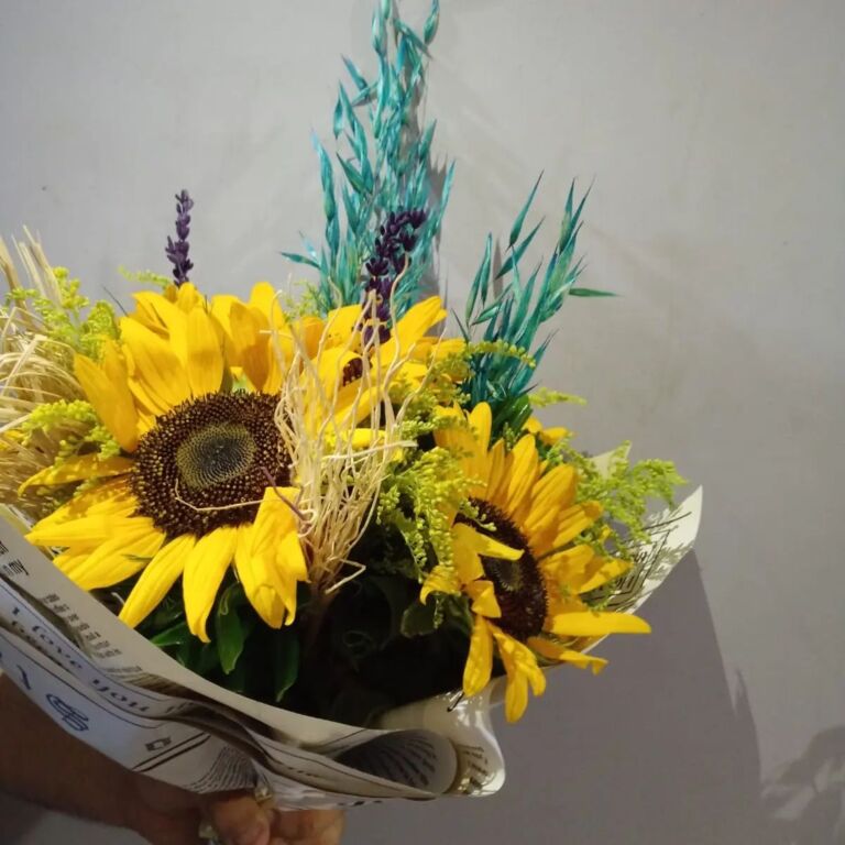 Mengilli Çiçekçilik ve Çikolata