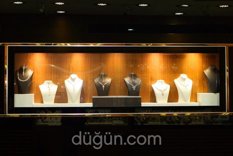 Öztürkler Kuyumculuk ve Mobilya