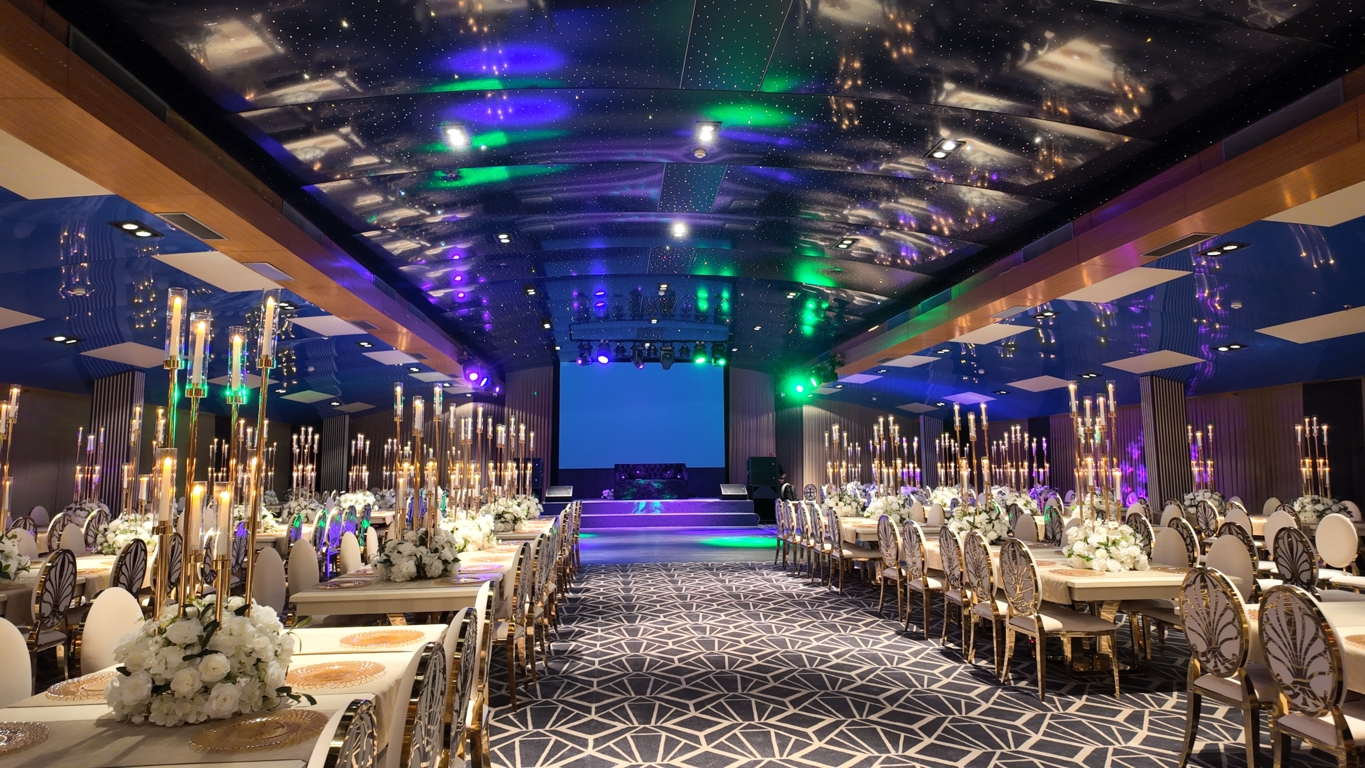 Dream Hill Hotel by Glory Wedding