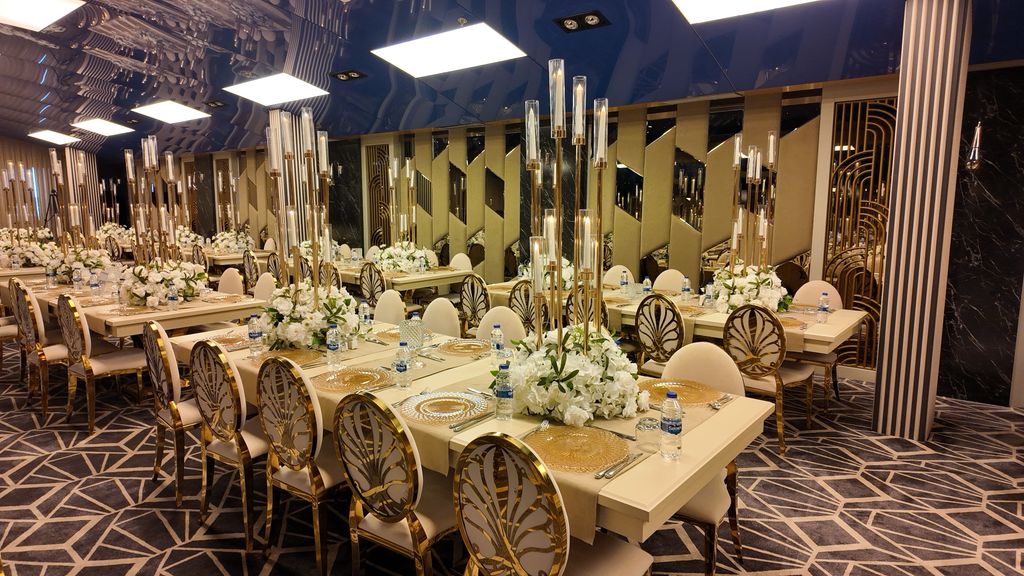 Dream Hill Hotel by Glory Wedding