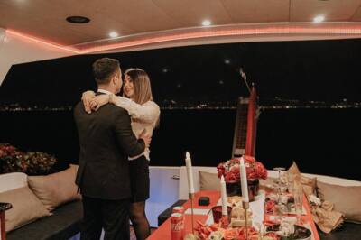 Sürpriz Yat Evlilik Teklifi